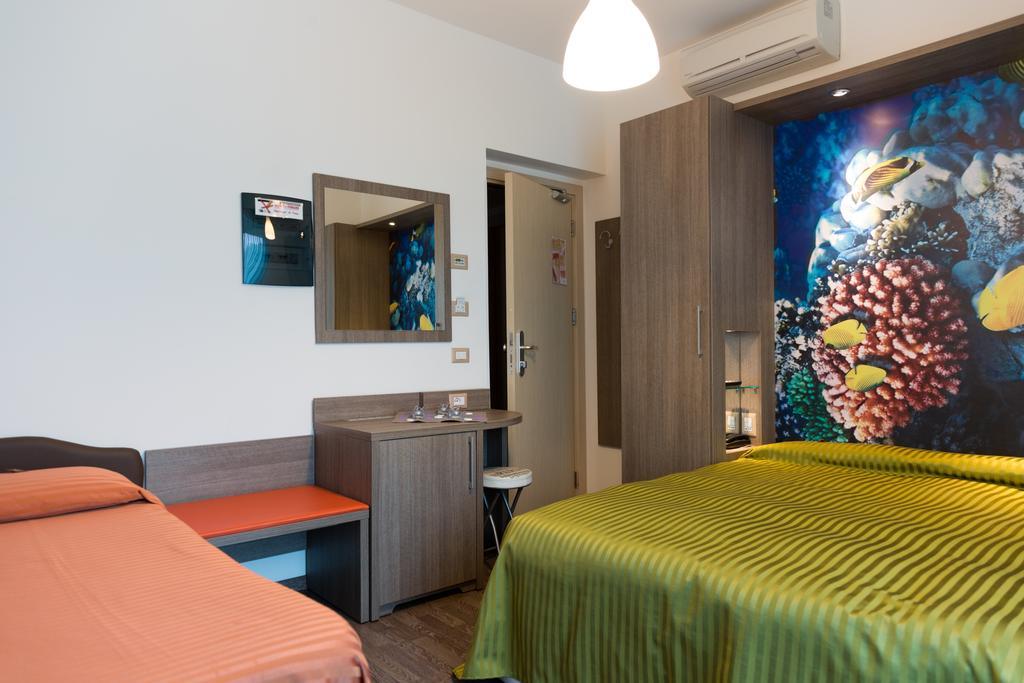 Hotel Miramare 피네토 외부 사진